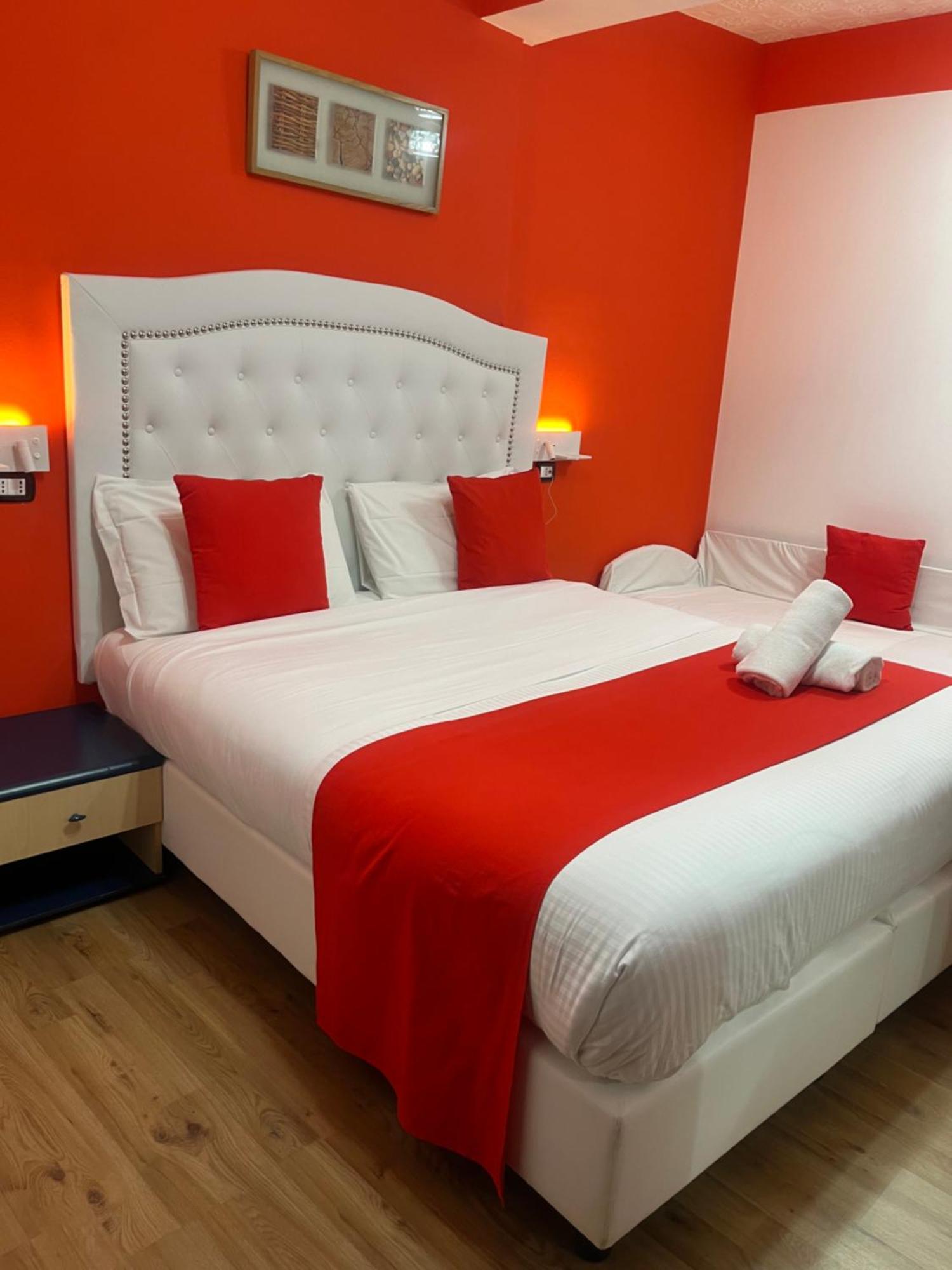 Hotel Veronese Cenova Dış mekan fotoğraf